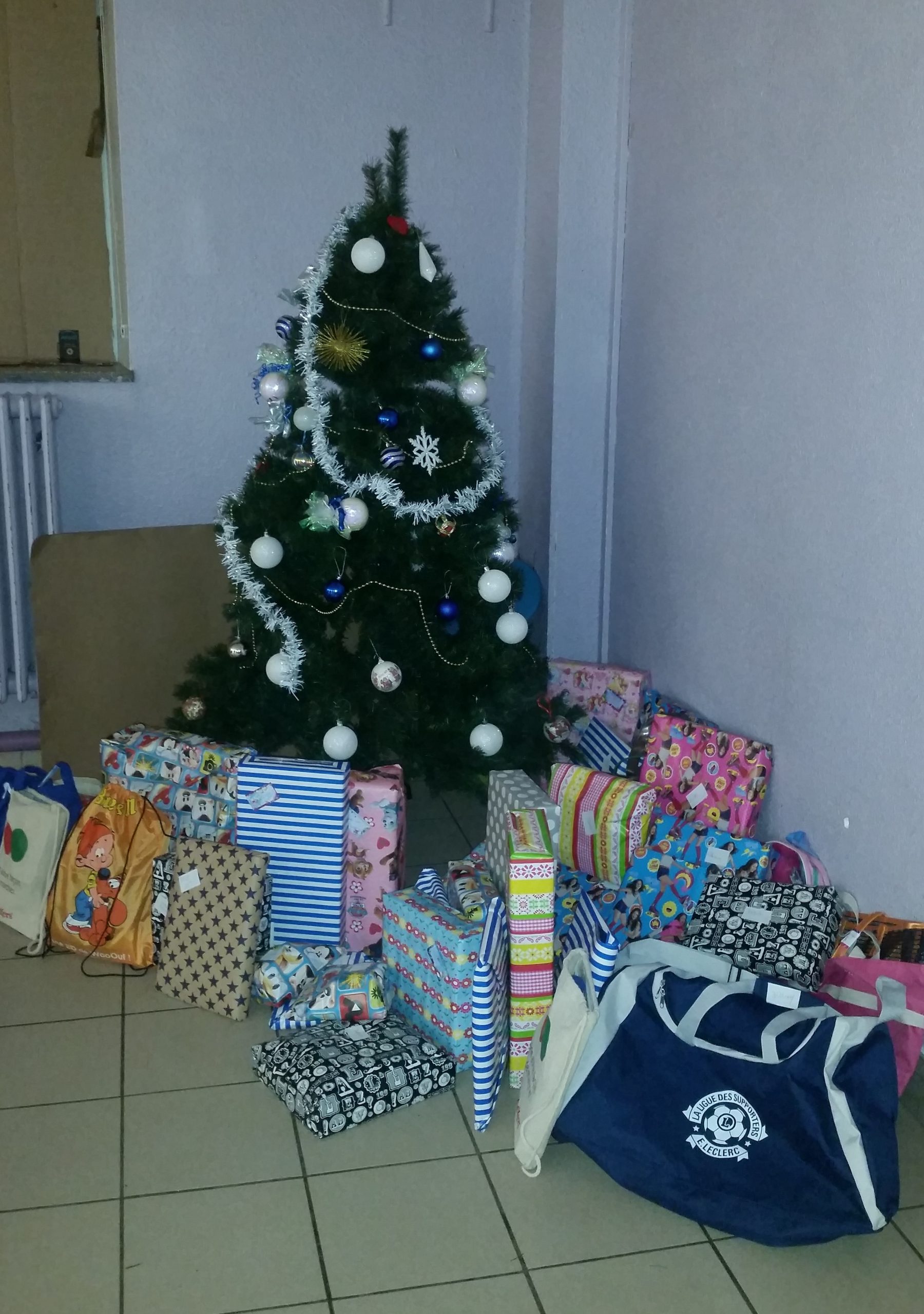 Lire la suite à propos de l’article Arbre de Noël 2019